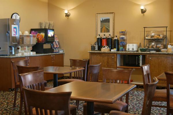 Red Lion Inn and Suites McMinnville